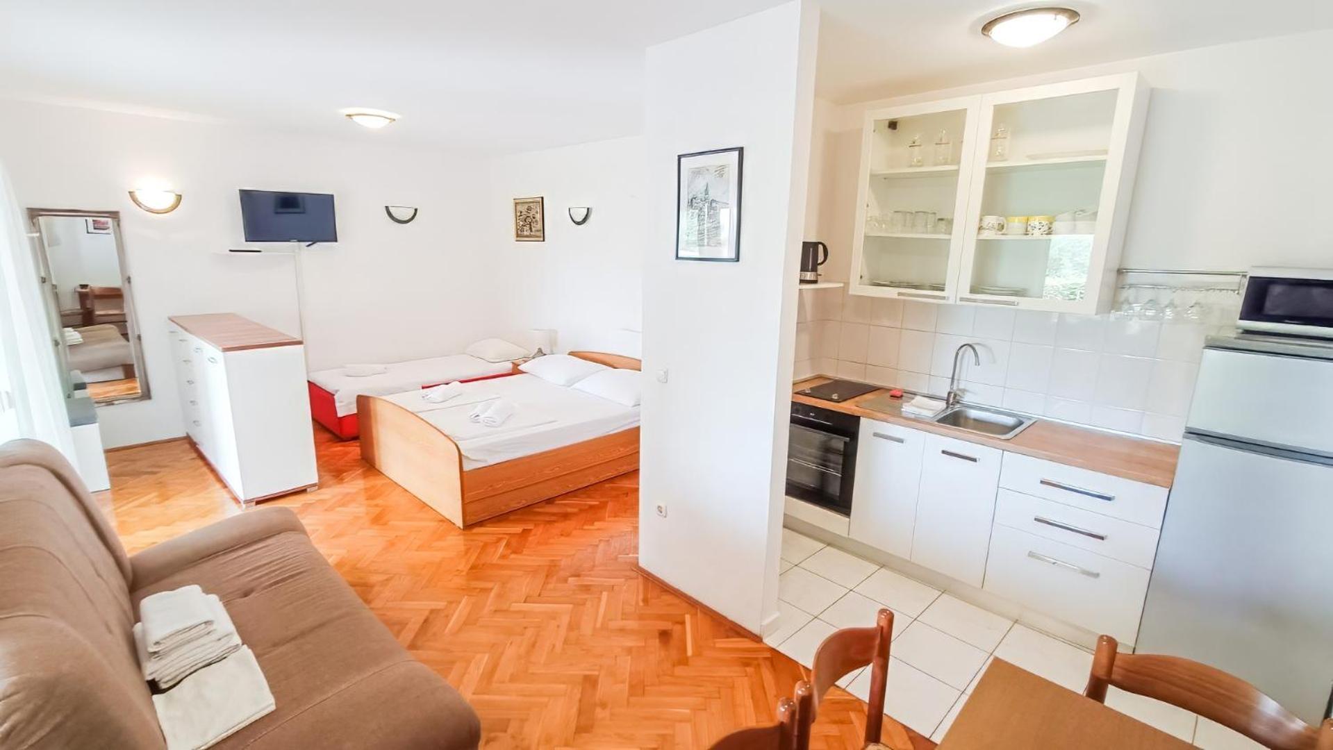 Apartment Huanita Promajna Εξωτερικό φωτογραφία